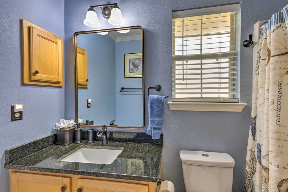 Photo of Bathroom in Seaspray