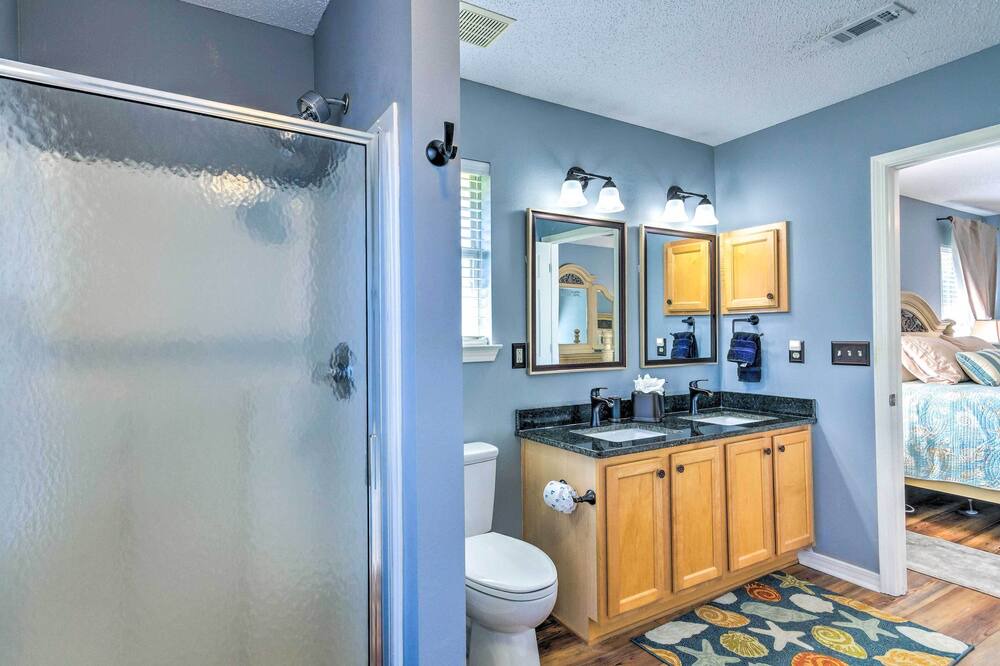 Photo of Bathroom in Seaspray