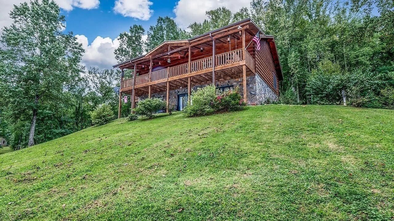 Photo of Outdoor in Peaks