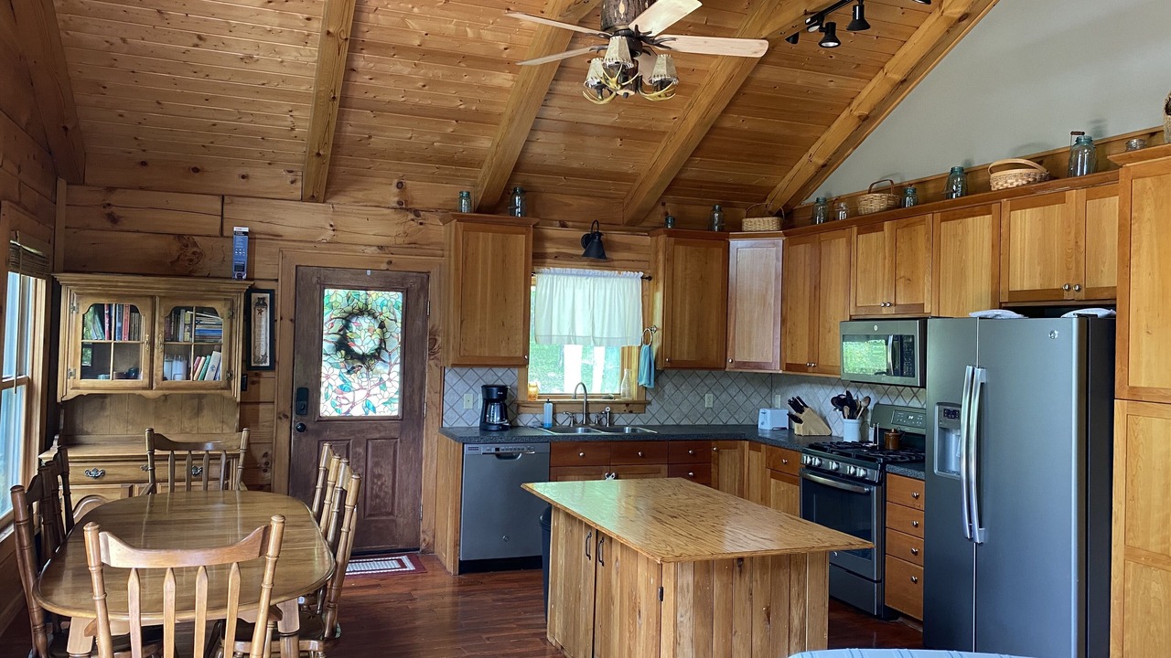 Photo of Kitchen in Peaks