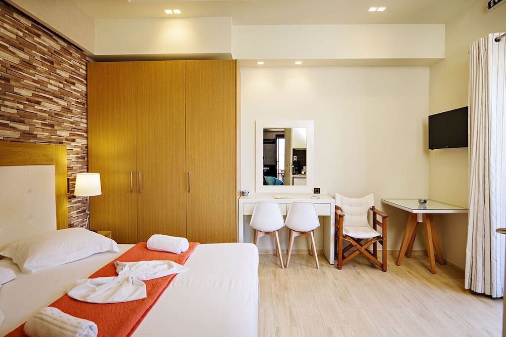 Photo of Bedroom in Mirthios