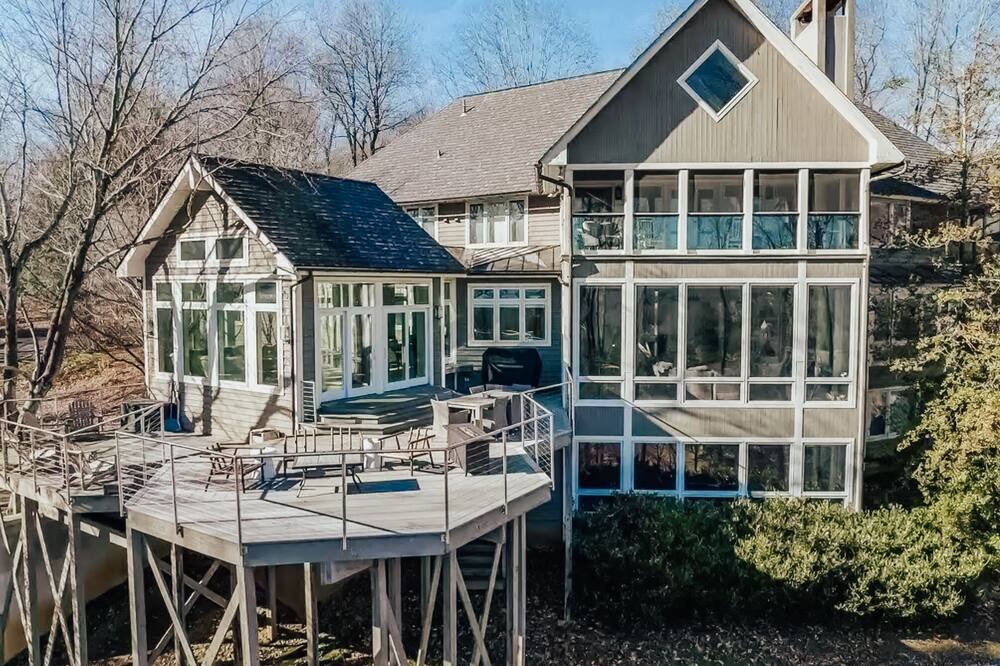 Photo of Outdoor in Nellysford