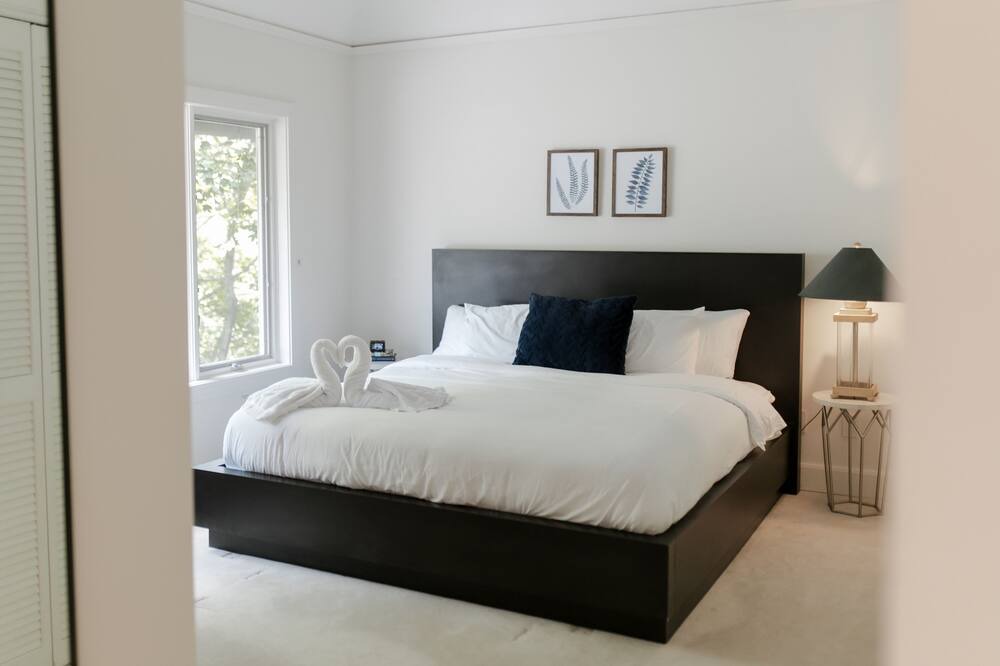 Photo of Bedroom in Nellysford