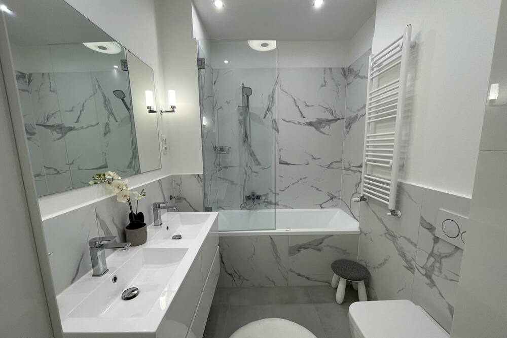 Photo of Bathroom in Budavar