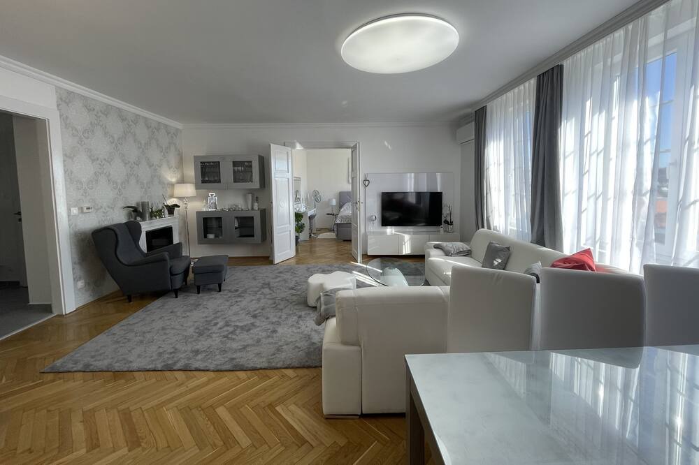 Photo of Livingroom in Budavar