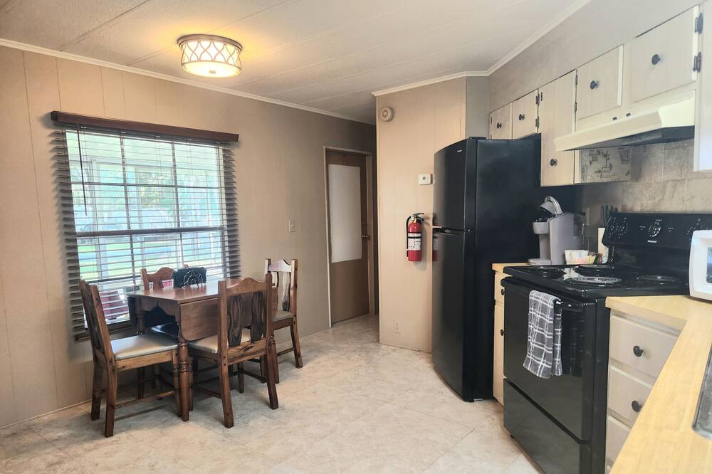 Photo of Kitchen in Floral City