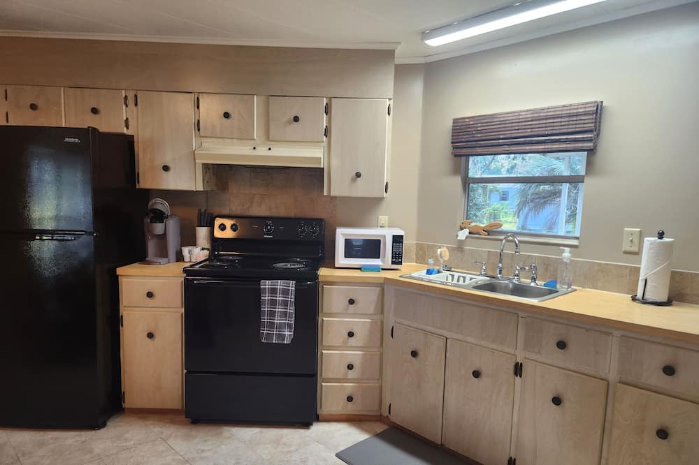 Photo of Kitchen in Floral City