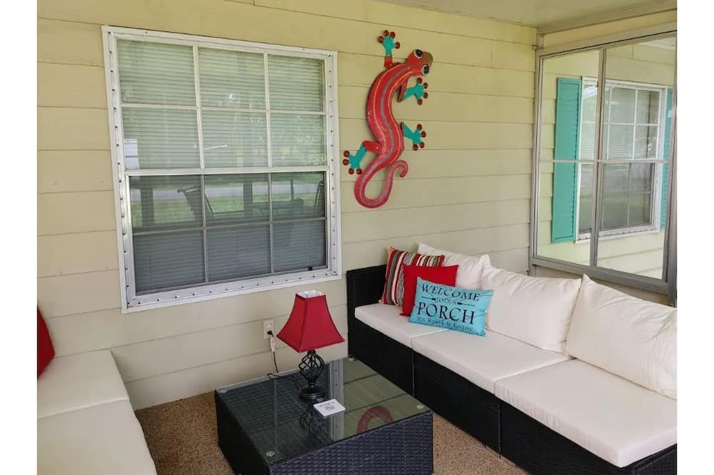 Photo of Bedroom in Floral City