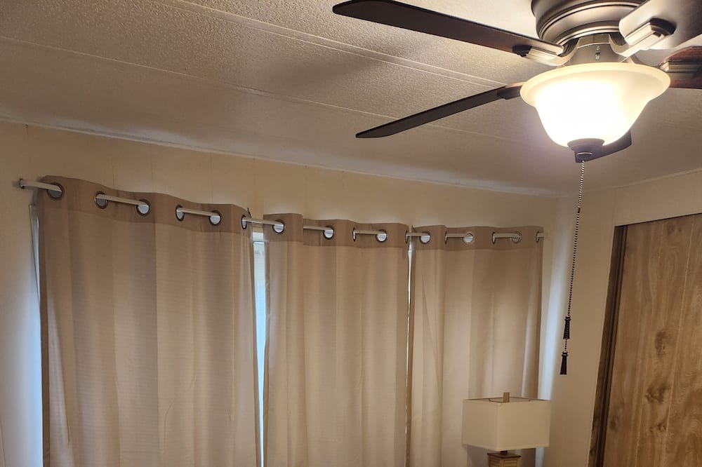 Photo of Bedroom in Floral City