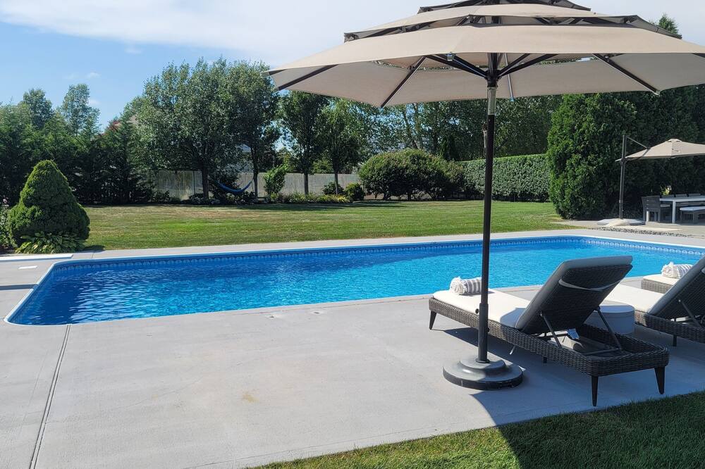 Photo of Outdoor in Calverton