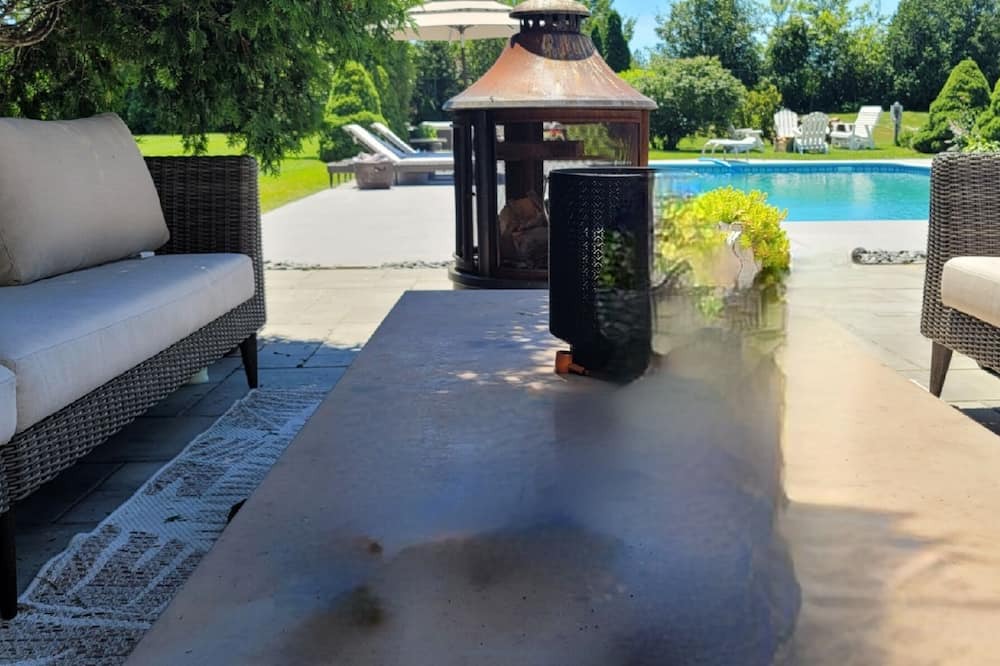 Photo of Outdoor in Calverton