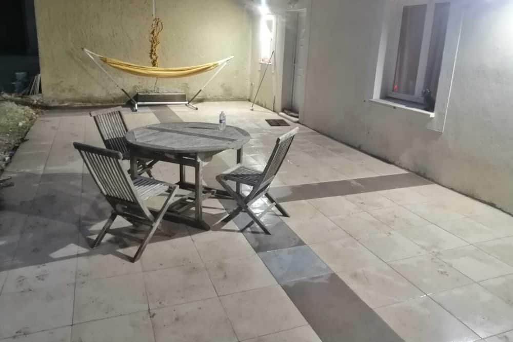 Photo of Patio Balcony in Montfavet