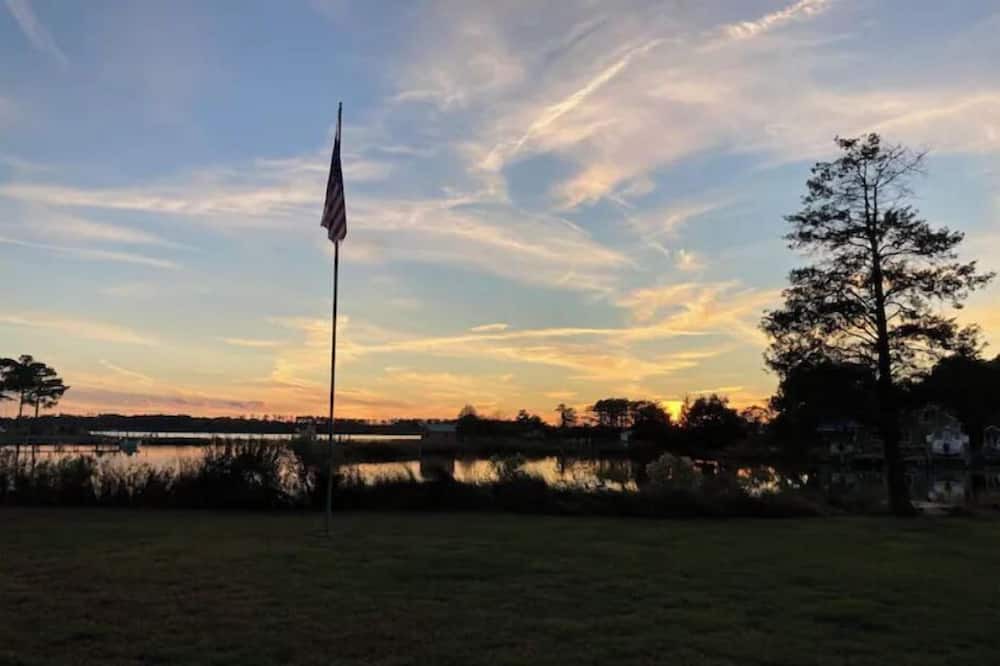 Photo of Outdoor in Gwynn