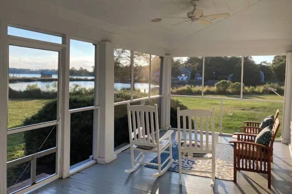 Photo of Patio Balcony in Gwynn