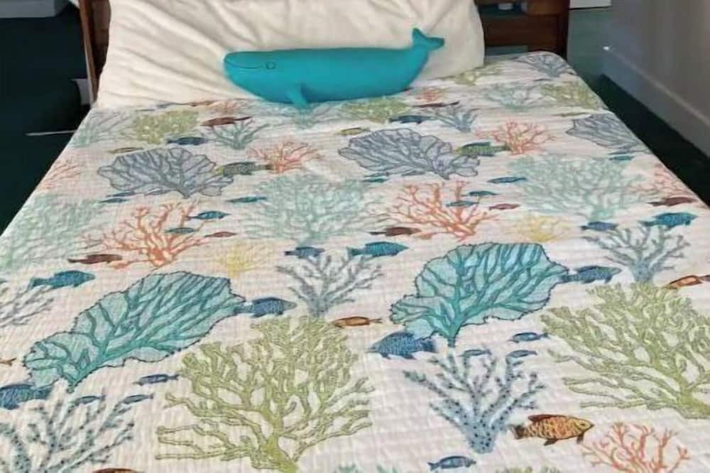 Photo of Bedroom in Gwynn