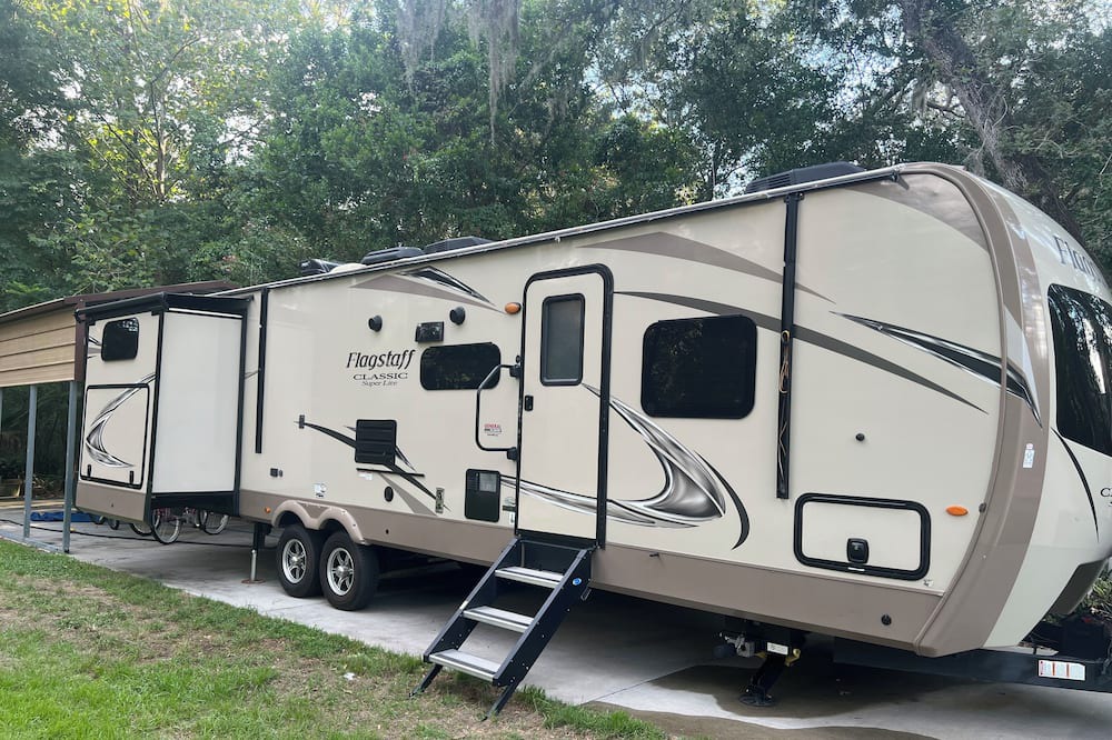 Photo of Outdoor in Bay Lake
