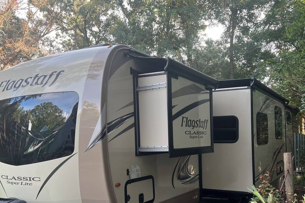 Photo of Outdoor in Bay Lake