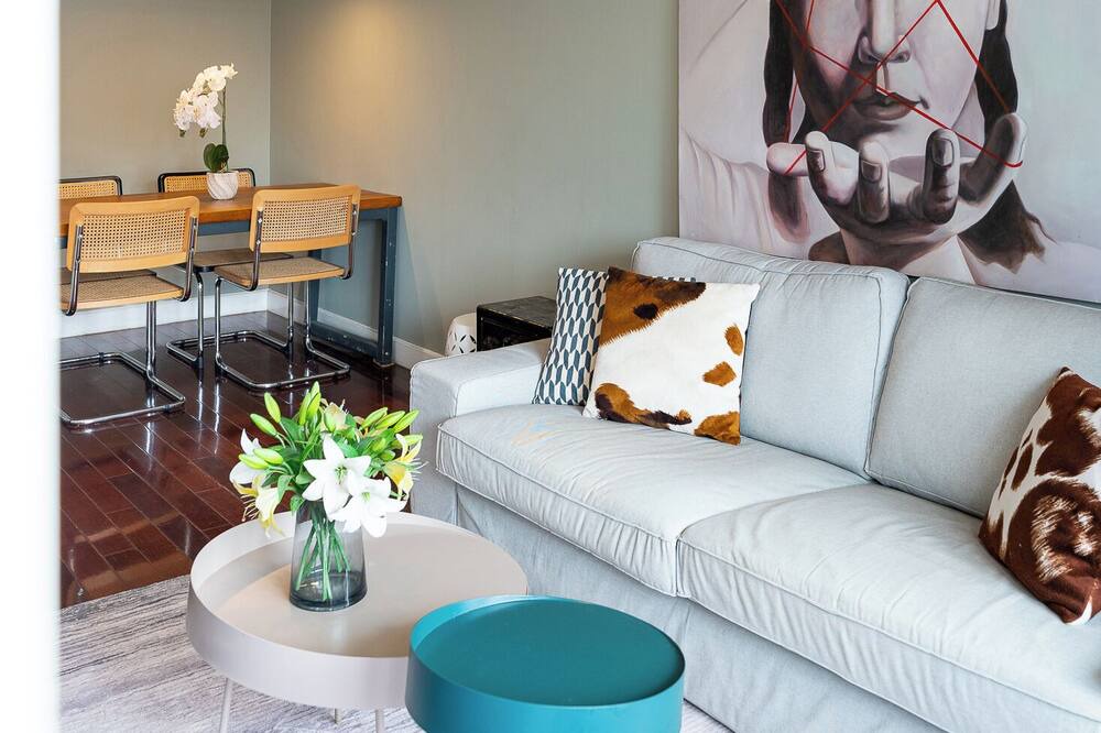 Photo of Livingroom in Downtown Shanghai