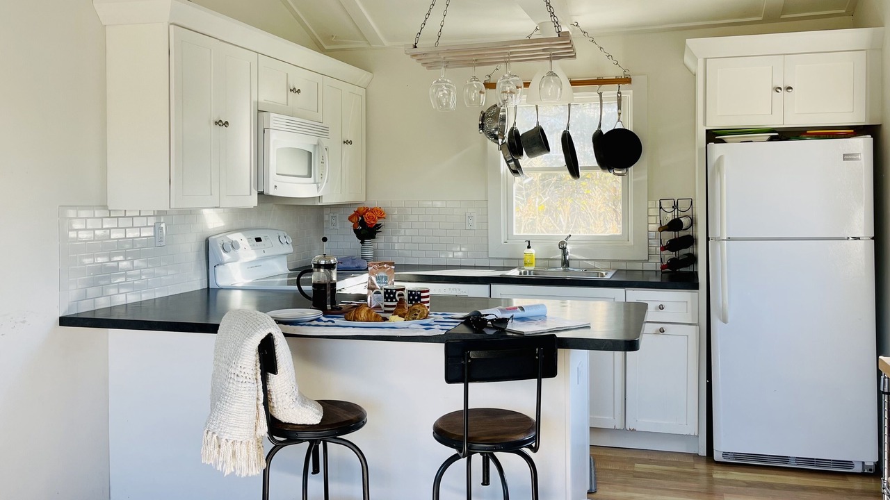 Photo of Kitchen in West Hampton Dunes