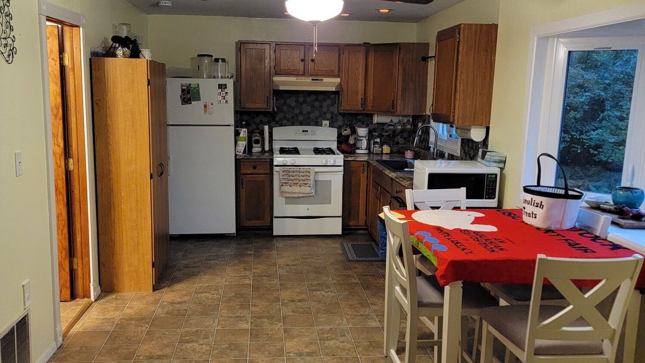 Photo of Kitchen in Angola
