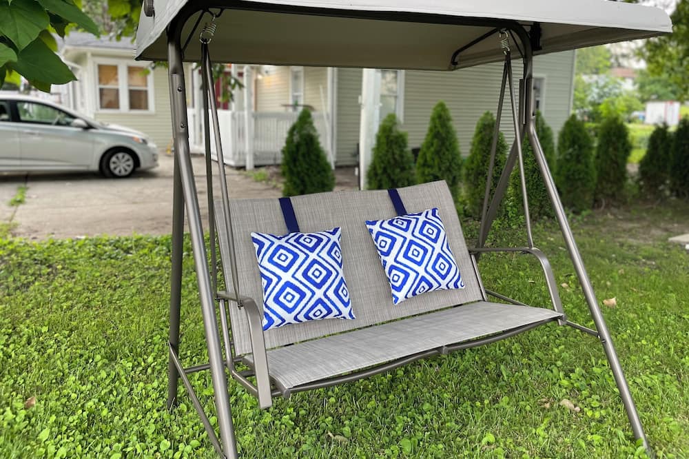 Photo of Outdoor in Cedar Lake