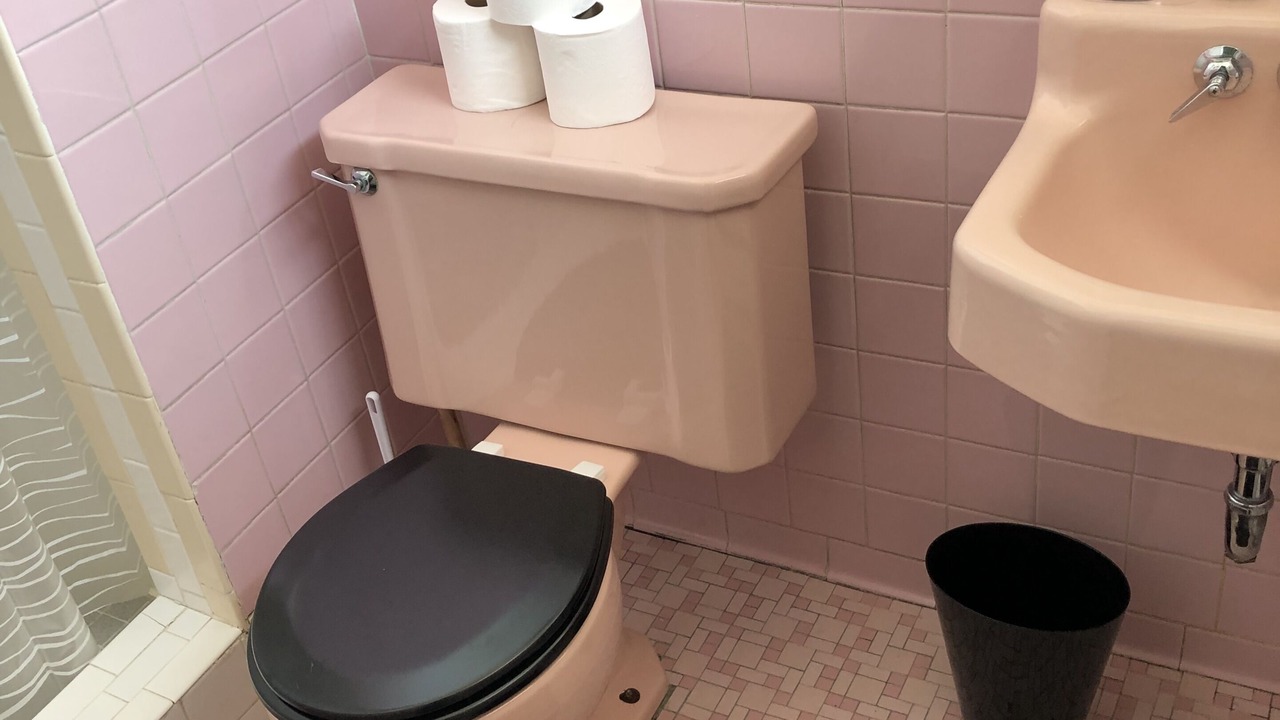 Photo of Bathroom in Cottage Line