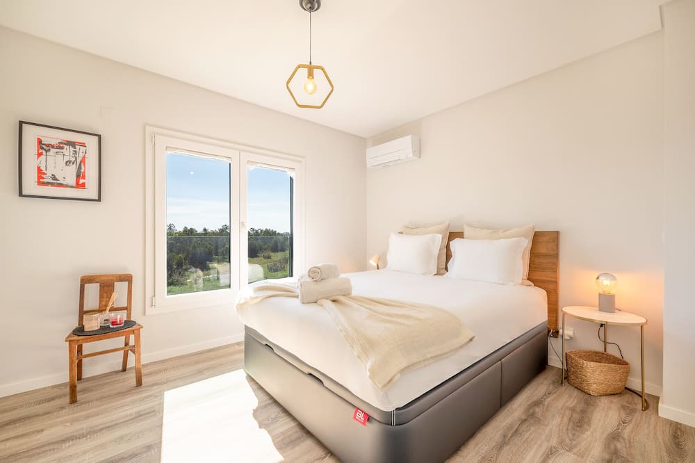 Photo of Bedroom in Corroios