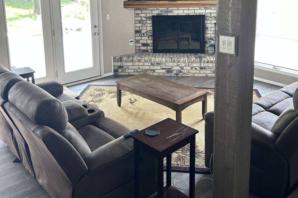 Photo of Livingroom in Celestine