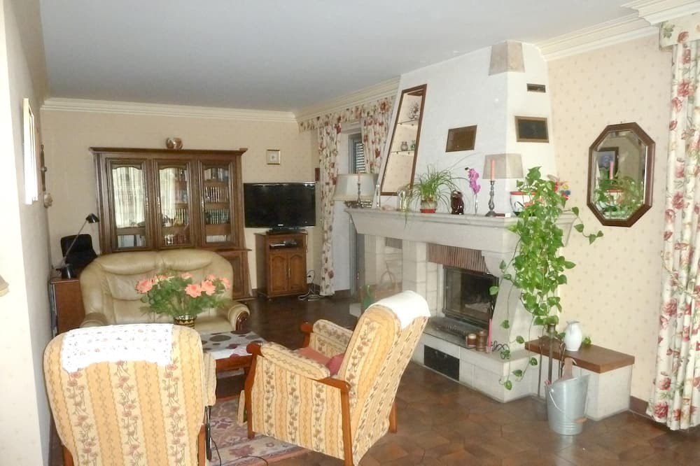 Photo of Livingroom in Hillion