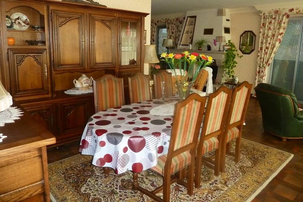 Photo of Livingroom in Hillion