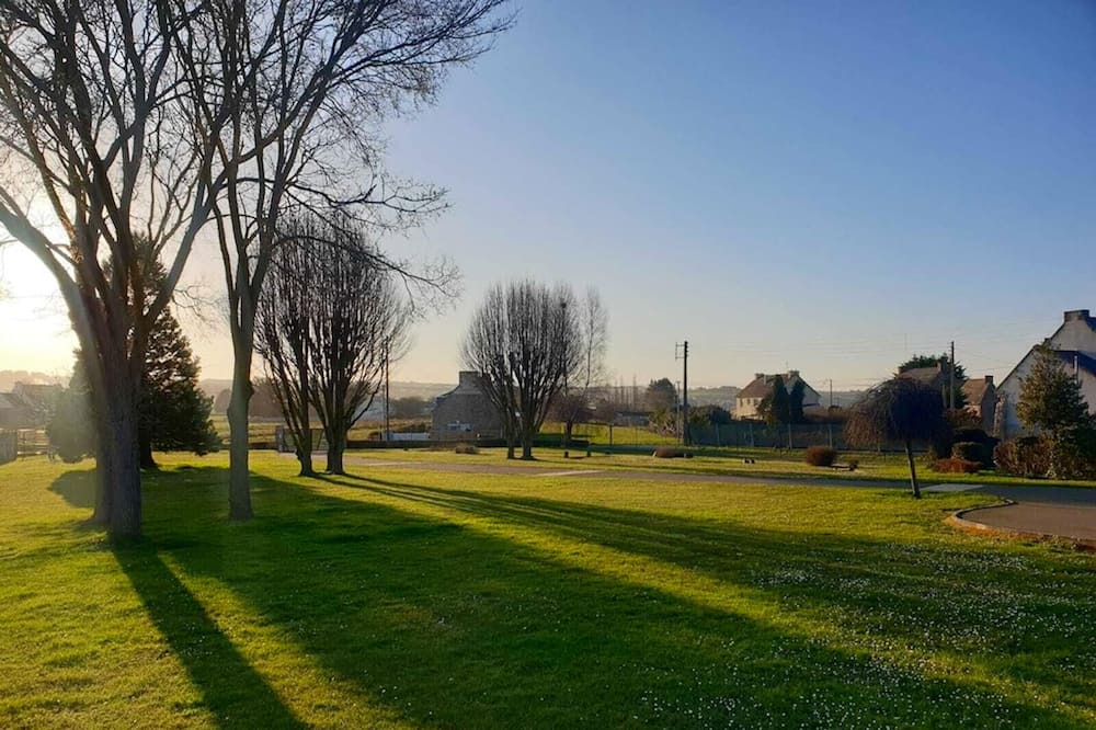 Photo of Outdoor in Hillion