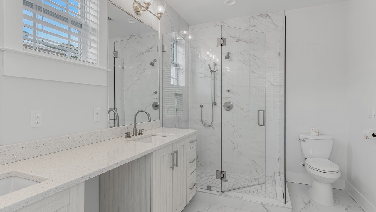 Photo of Bathroom in Treetop