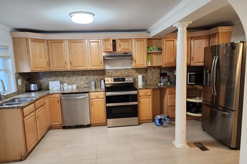 Photo of Kitchen in Triangle