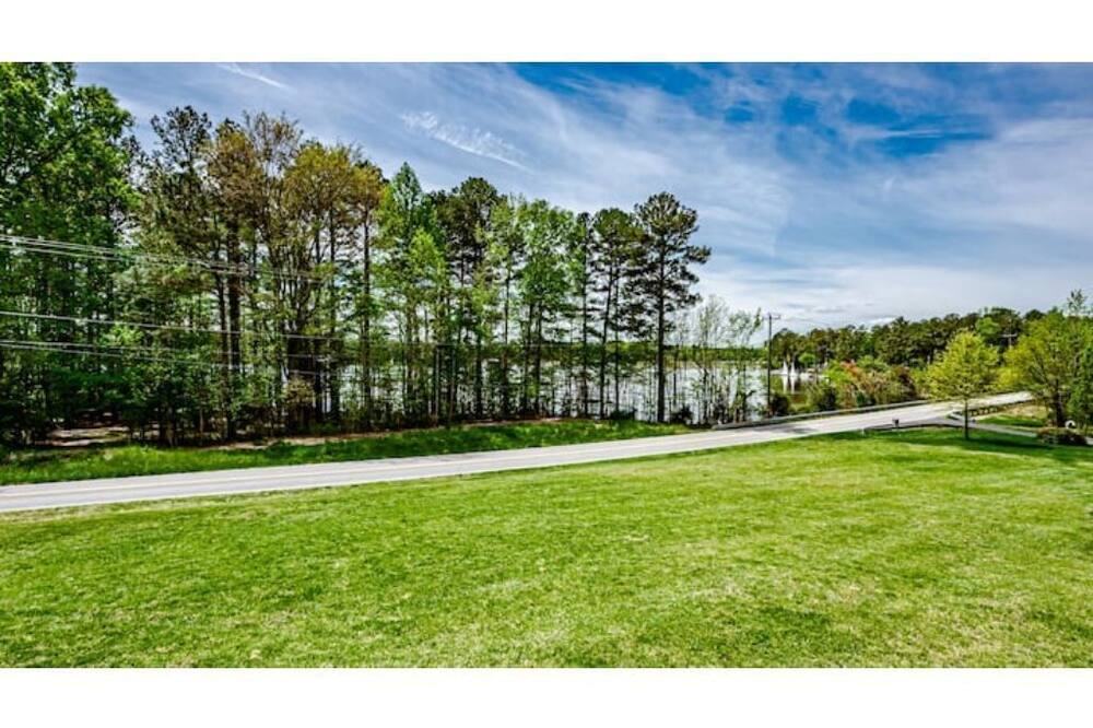 Photo of Outdoor in Midlothian