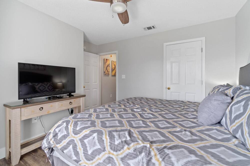 Photo of Bedroom in Seaspray