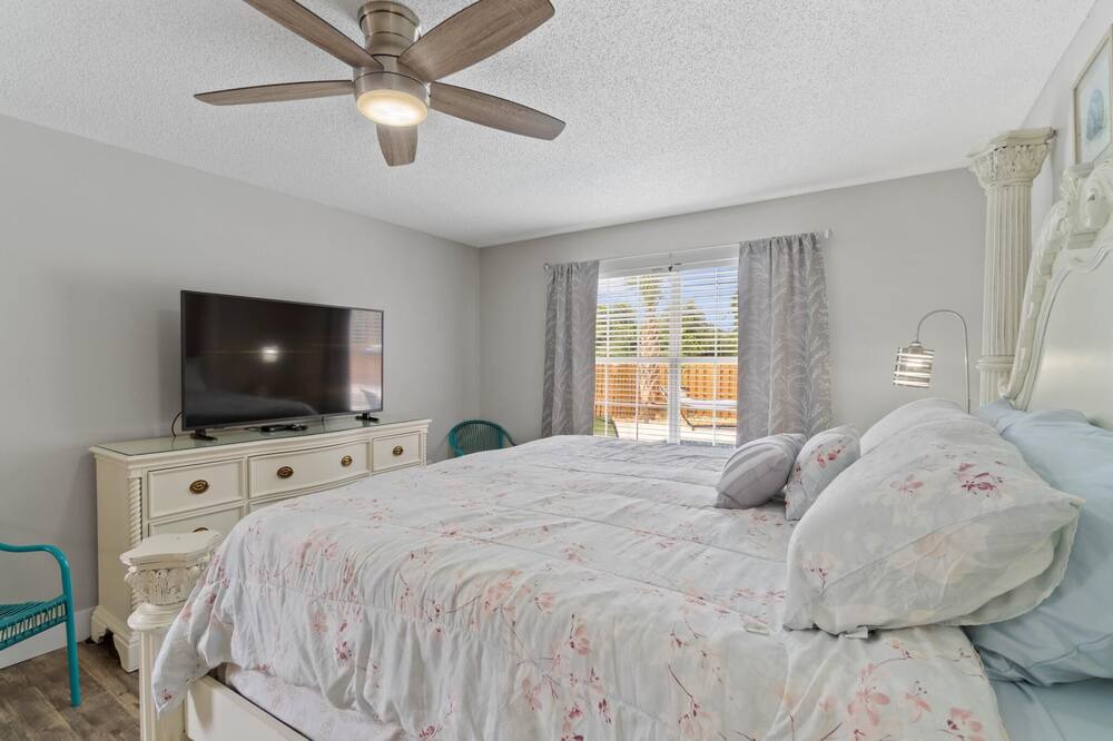 Photo of Bedroom in Seaspray