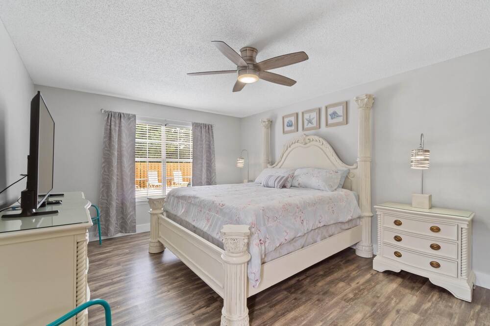 Photo of Bedroom in Seaspray