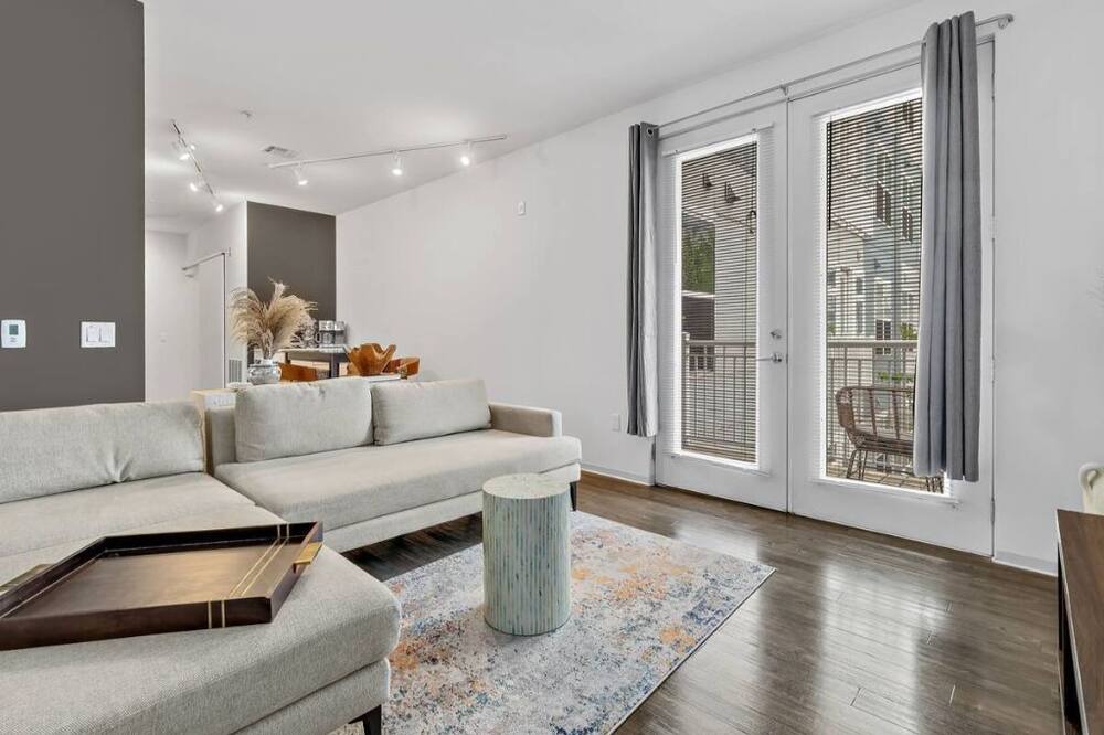 Photo of Livingroom in Assembly Square