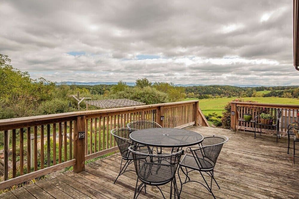 Photo of Outdoor in Staunton