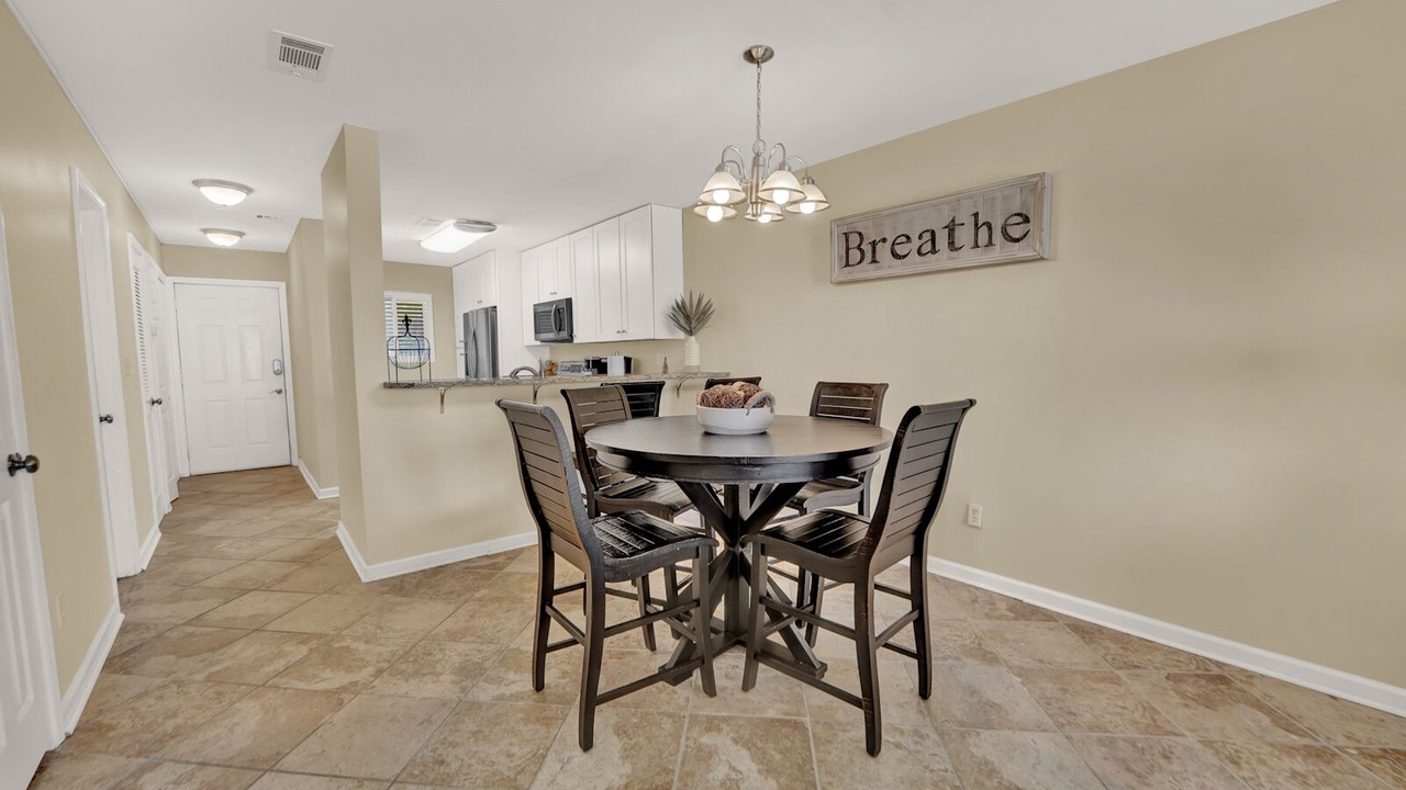 Photo of Livingroom in Seacrest