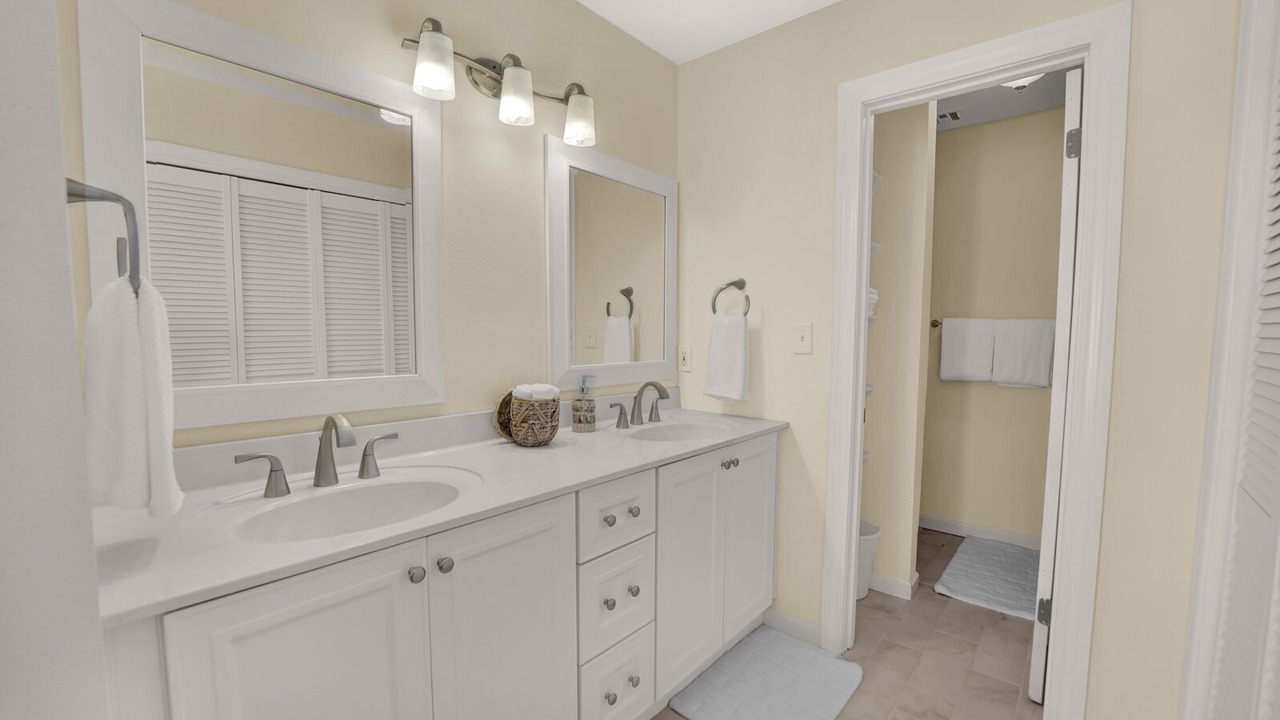 Photo of Bathroom in Seacrest