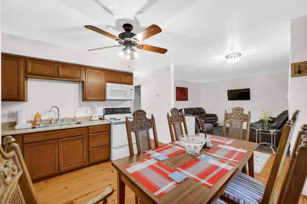 Photo of Kitchen in Wheeler