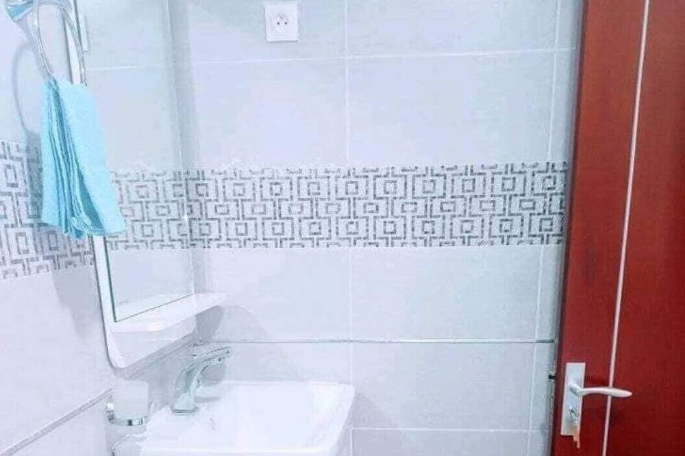 Photo of Bathroom in Pointe-Noire