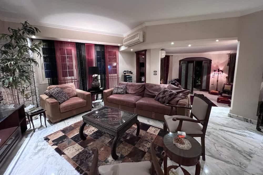 Photo of Bedroom in Al-Khalifa