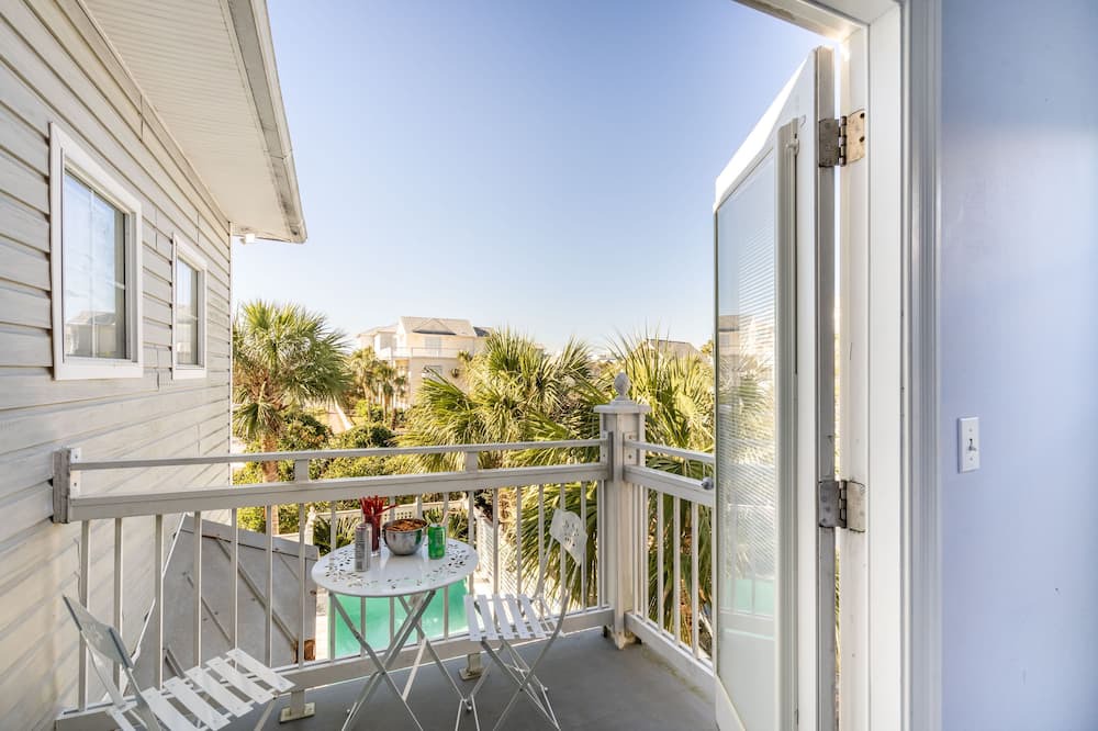 Photo of Patio Balcony in Crystal Shores