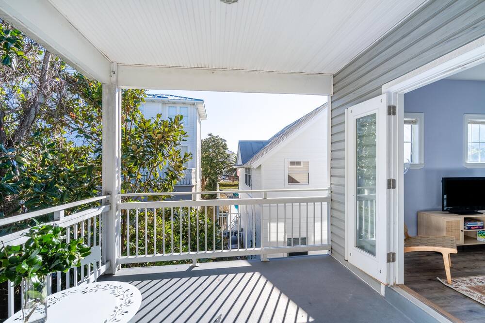 Photo of Patio Balcony in Crystal Shores
