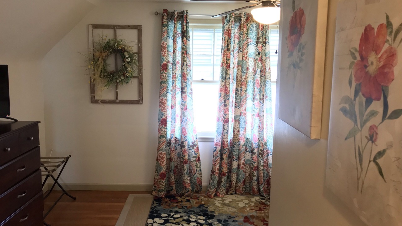 Photo of Bedroom in Niagara Falls