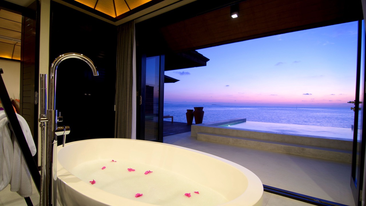 Photo of Bathroom in Huvahendhoo