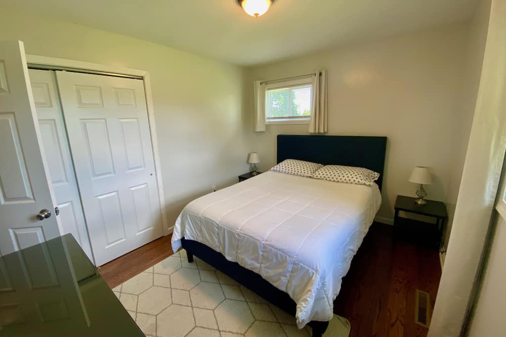 Photo of Bedroom in Rochester