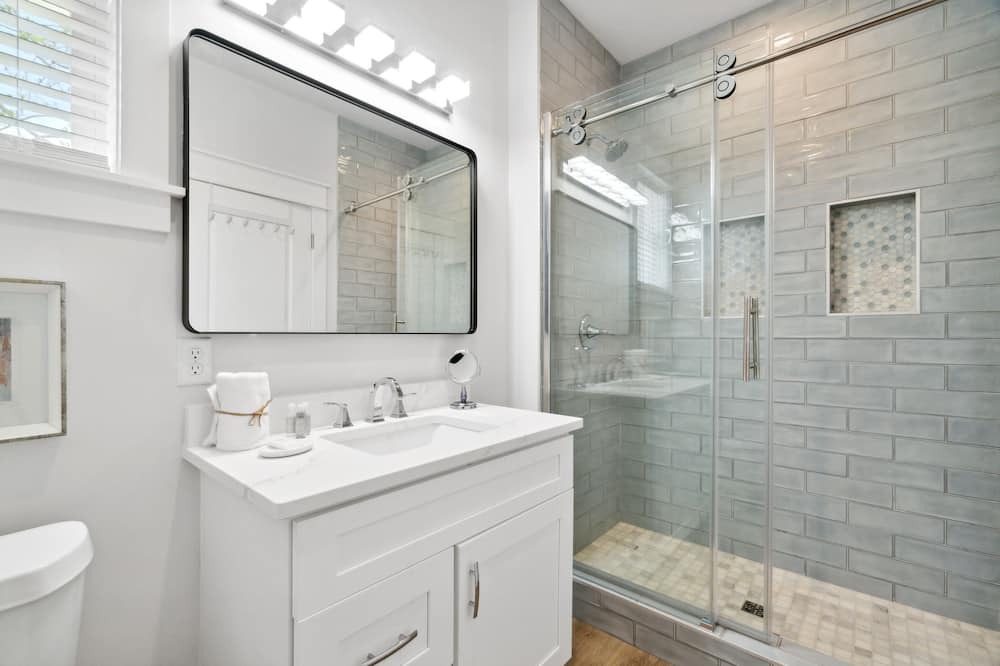Photo of Bathroom in Treetop